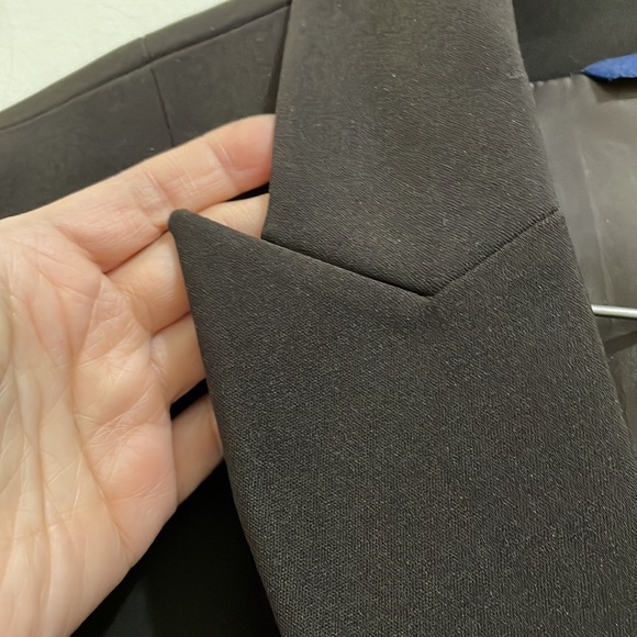 Reitmans dark brown blazer (sz 11) - Picture 3 of 10